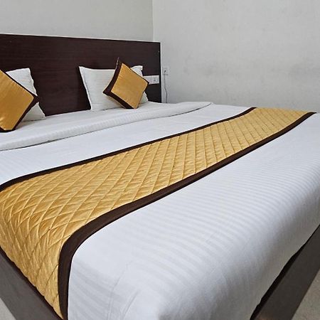 Blueway Residency Downtown Hotel Thiruvananthapuram Esterno foto