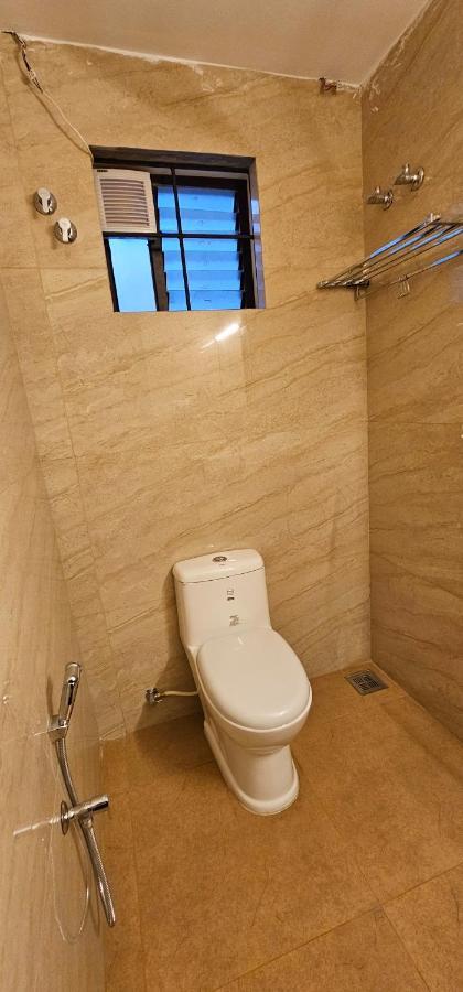 Blueway Residency Downtown Hotel Thiruvananthapuram Esterno foto