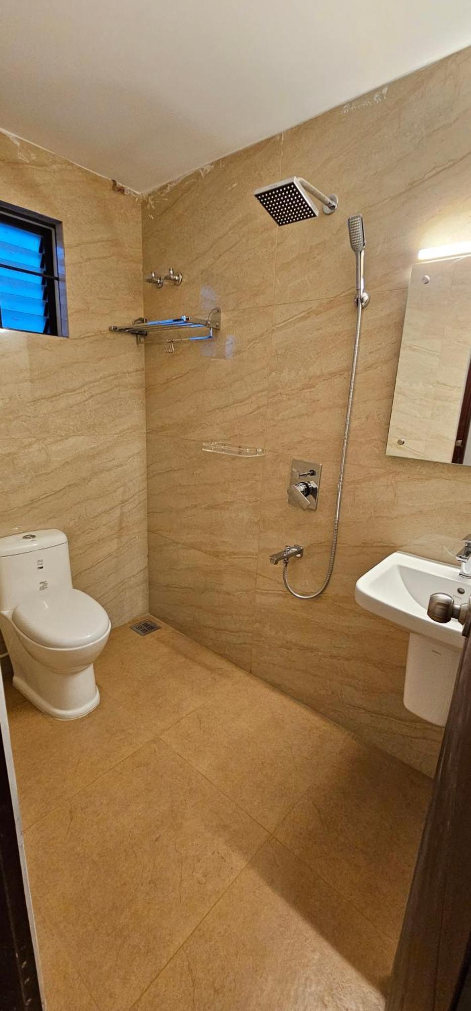 Blueway Residency Downtown Hotel Thiruvananthapuram Esterno foto